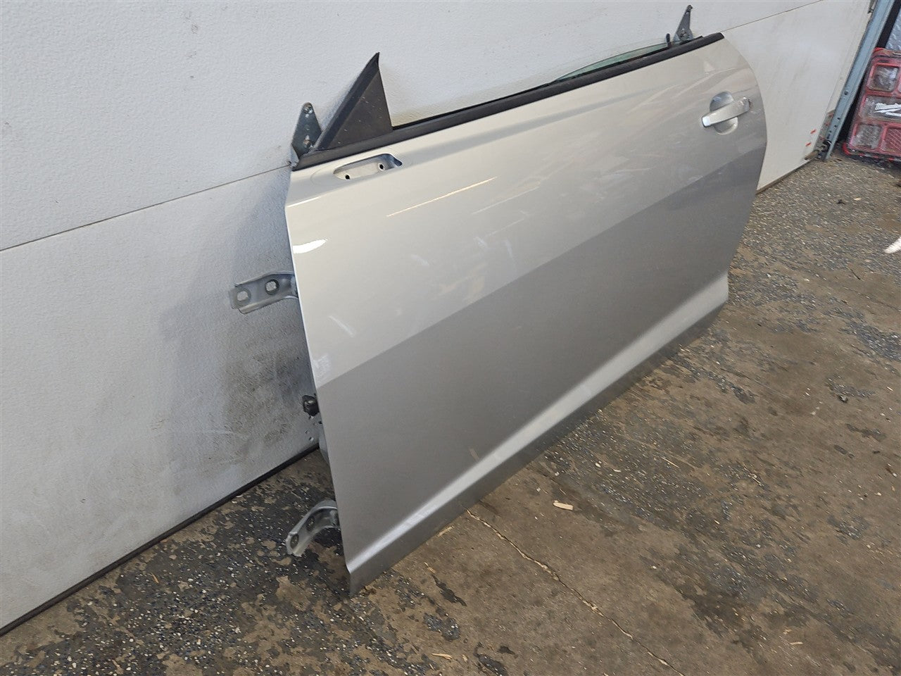 Used OEM 2011-2015 CAMARO FRONT DOOR DRIVER LH CONVERTIBLE, actual item photo 1