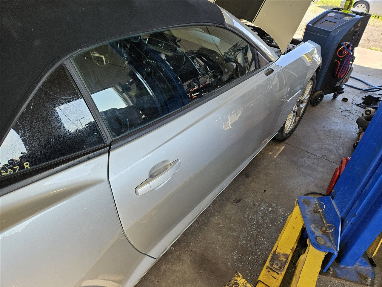 Used OEM 2011-2015 CAMARO FRONT DOOR PASSENGER RH CONVERTIBLE SILVER, actual item photo 12