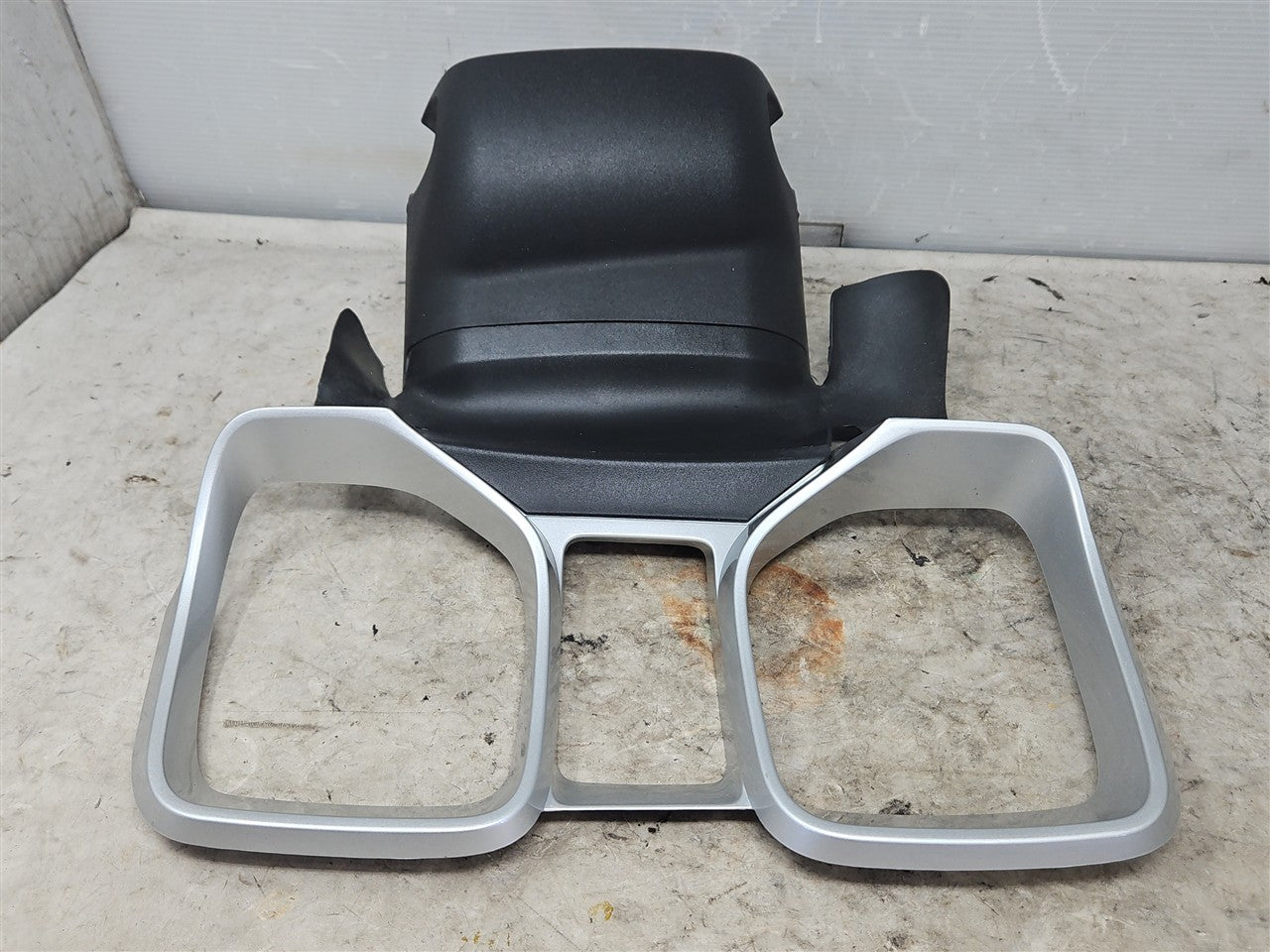 Used OEM 2010-2015 CAMARO INSTRUMENT CLUSTER TRIM BEZEL SILVER, actual item photo 4