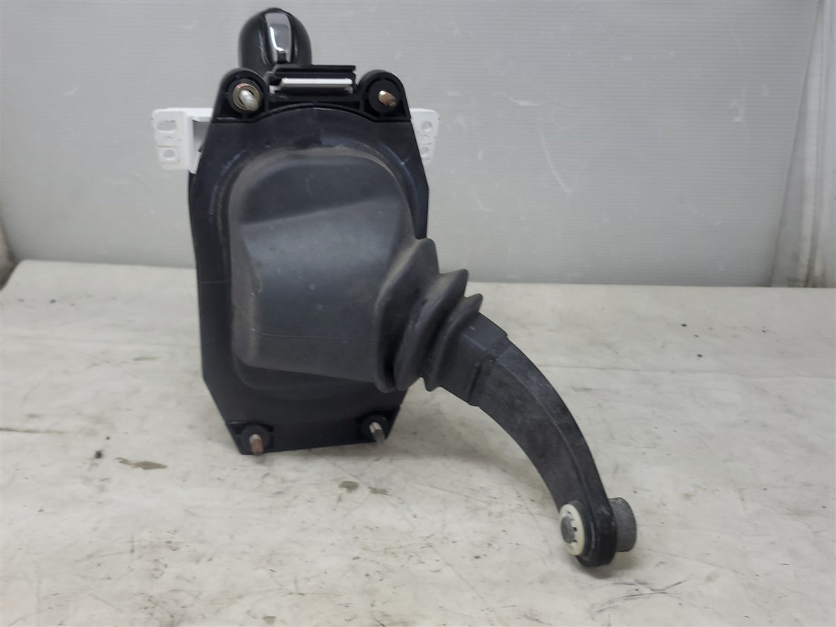 Used OEM 2010-2015 CAMARO AUTOMATIC FLOOR SHIFTER ASSEMBLY WITH TRIM, actual item photo 7