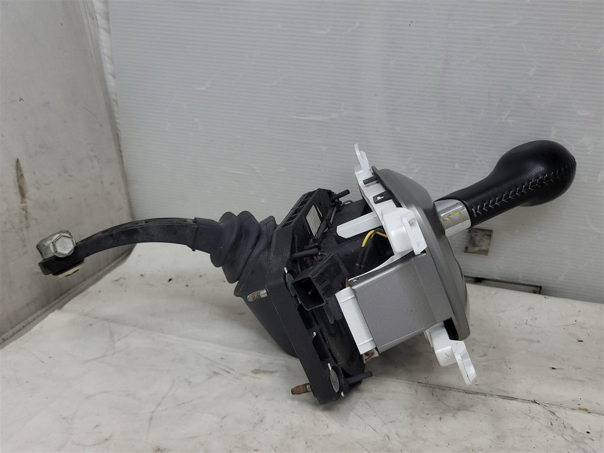 Used OEM 2010-2015 CAMARO AUTOMATIC FLOOR SHIFTER ASSEMBLY WITH TRIM, actual item photo 11