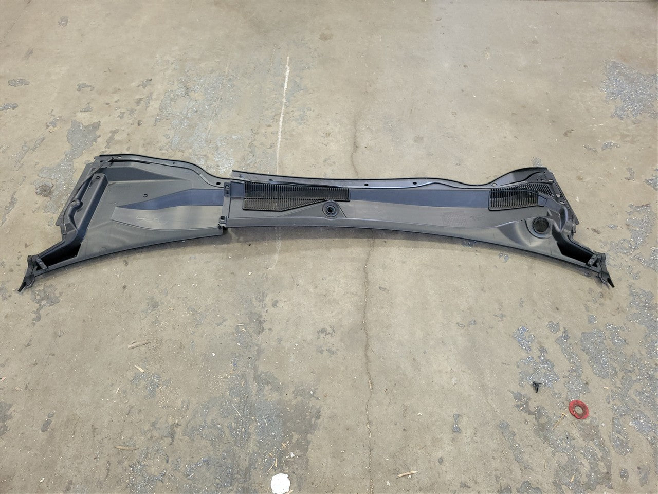 Used OEM 2010-2015 CAMARO WINDSHIELD WIPER COWL TRIM PANEL PASSENGER, actual item photo 15