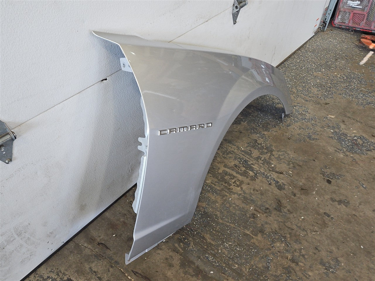 Used OEM 2010-2015 CAMARO RH PASSENGER FENDER SWITCHBLADE SILVER, actual item photo 3