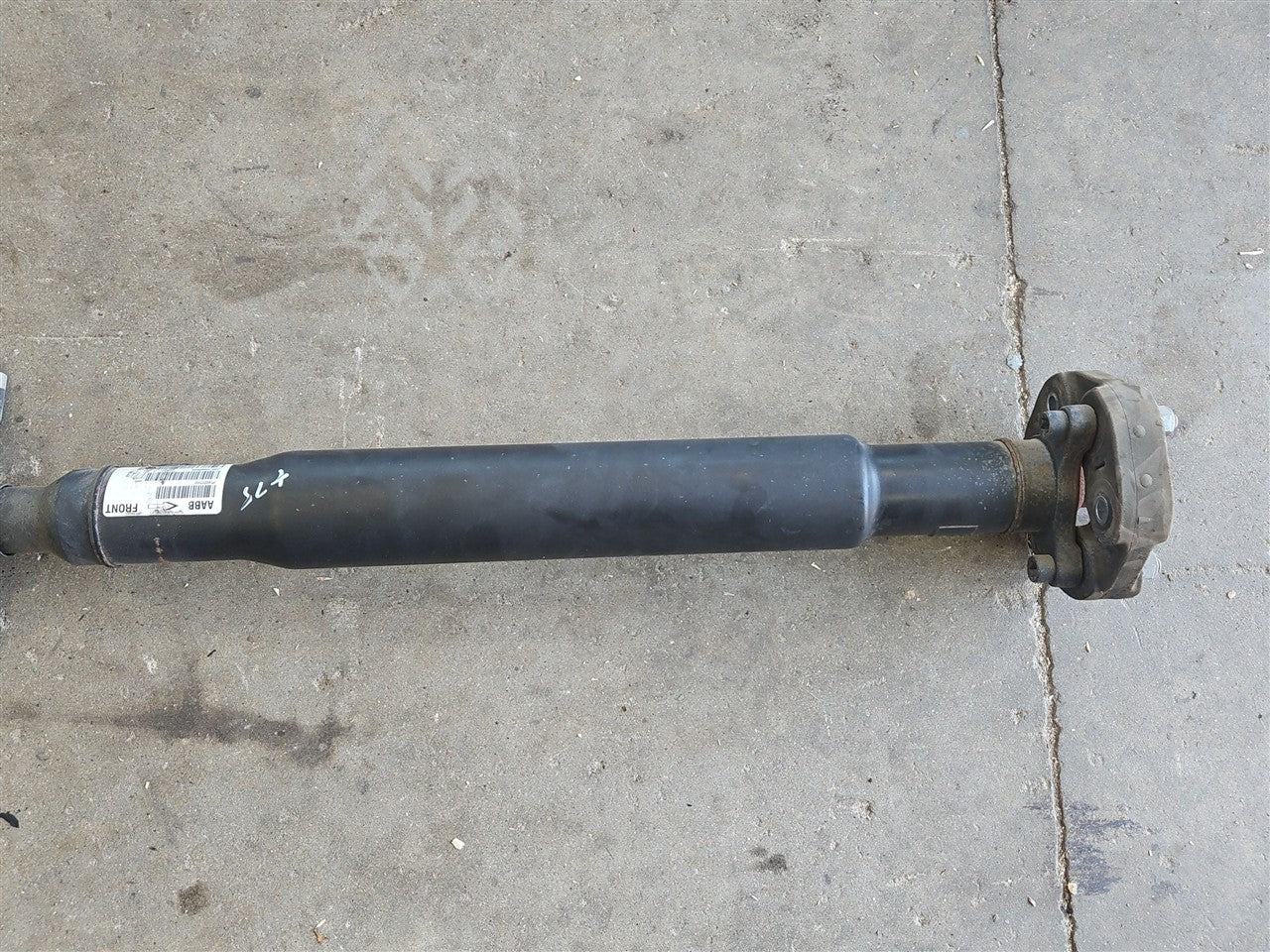 Used OEM 2010-2015 CAMARO SS AUTO REAR DRIVE SHAFT 92237000, actual item photo 5