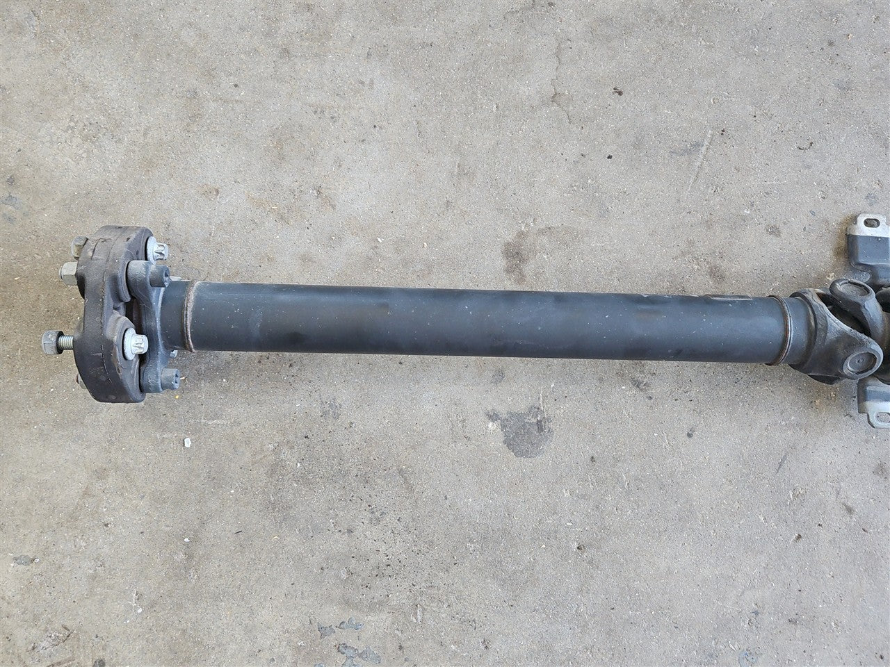 Used OEM 2010-2015 CAMARO SS AUTO REAR DRIVE SHAFT 92237000, actual item photo 6