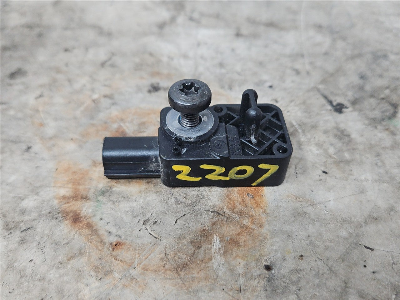 Used OEM 2010-2015 CAMARO CRASH SENSOR 13502341, actual item photo 3