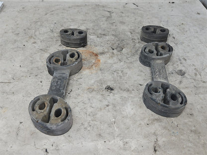 Used OEM 2010-2015 CAMARO SS REAR EXHAUST HANGERS SET OF 4 92231199, actual item photo 4