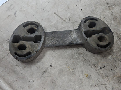 Used OEM 2010-2015 CAMARO SS REAR EXHAUST HANGERS SET OF 4 92231199, actual item photo 14