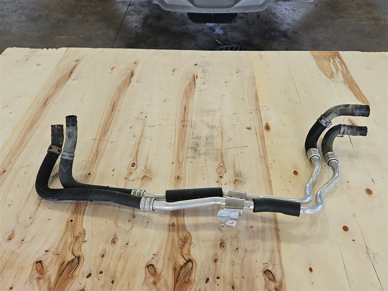 Used OEM 2010-2015 CAMARO SS HEATER HOSES INLET OUTLET 6 2 OEM PART, actual item photo 1