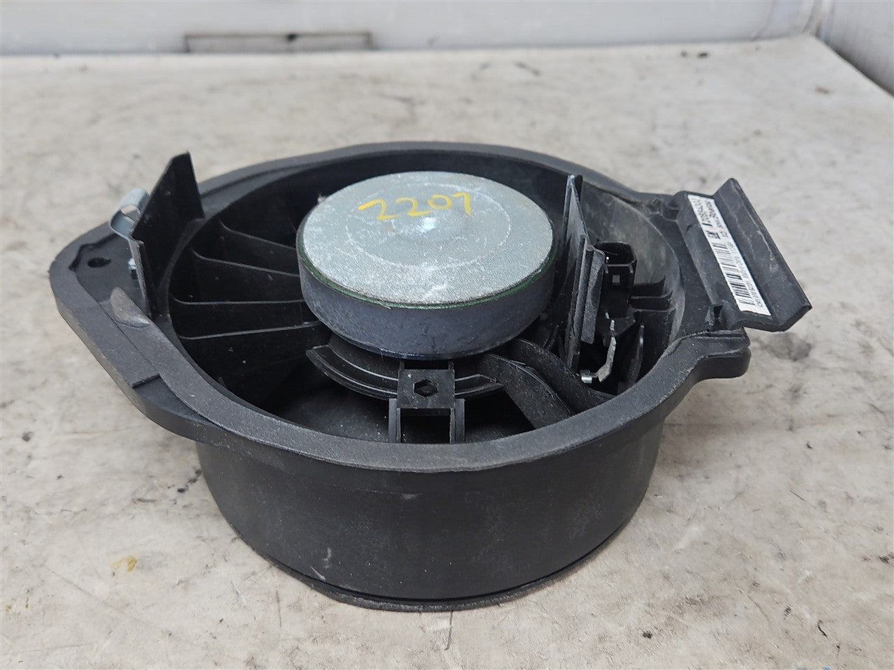 Used OEM 2010-2015 CAMARO BOSTON DOOR SPEAKER PASSENGER RH OR DRIVER, actual item photo 8