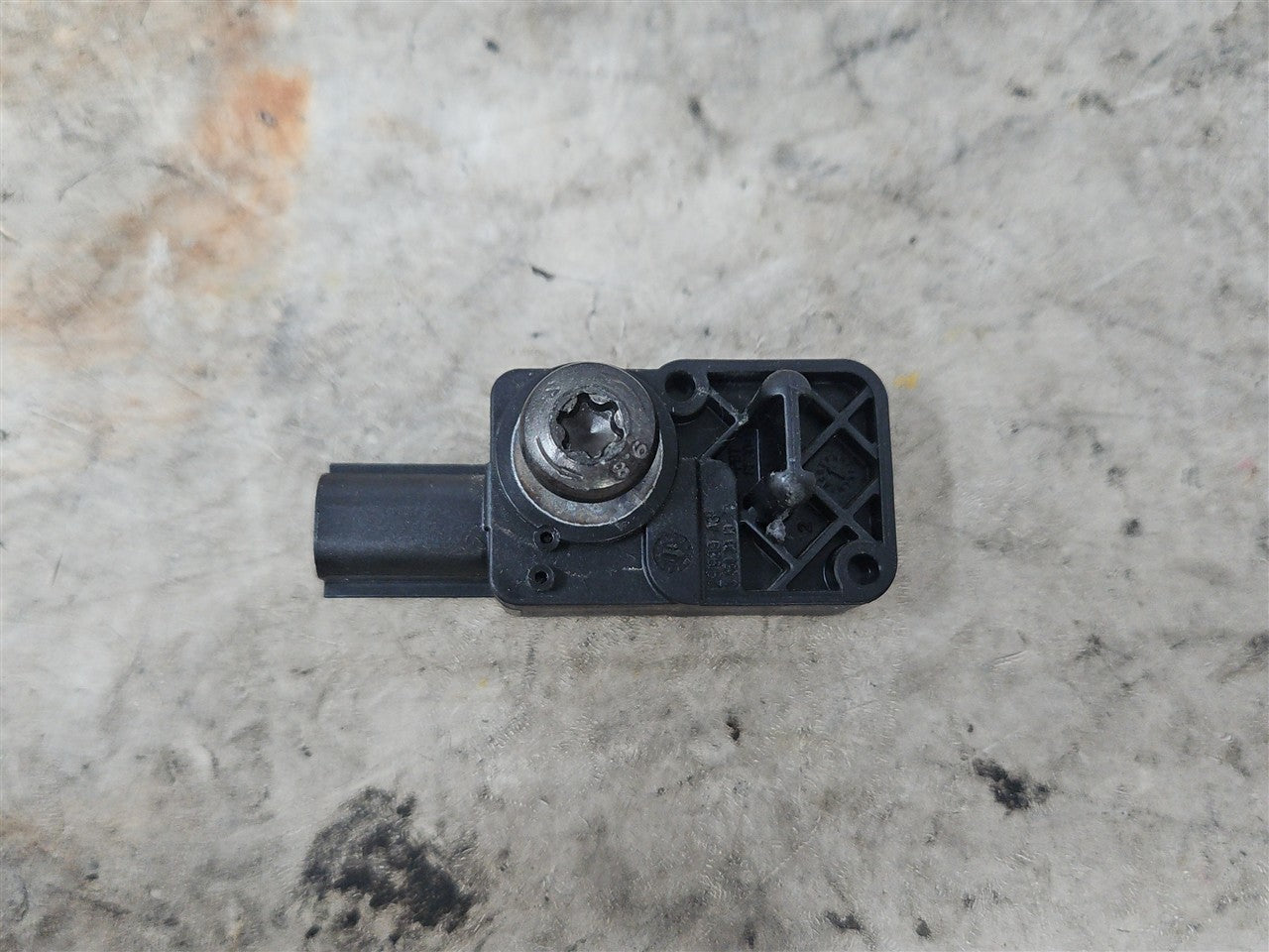 Used OEM 2010-2015 CAMARO OEM CRASH SENSOR 13502341, actual item photo 5