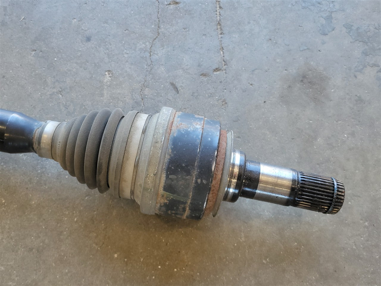 Used OEM 2010-2015 CAMARO REAR CV AXLE SHAFT RH PASSENGER 72K MILES, actual item photo 7