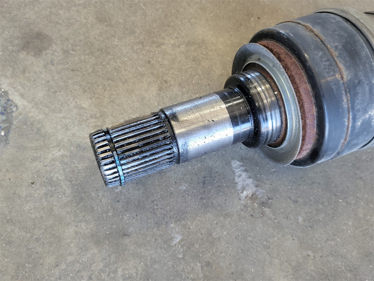 Used OEM 2010-2015 CAMARO REAR CV AXLE SHAFT LH DRIVER SS, actual item photo 5