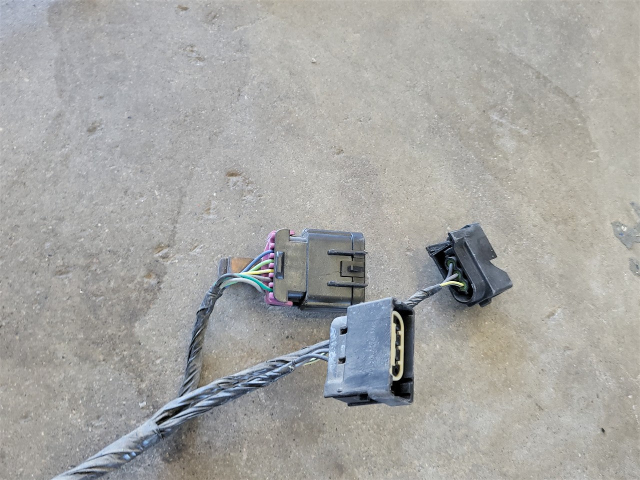 Used OEM 2012-2013 CAMARO REAR BUMPER WIRING HARNESS WITH PARK, actual item photo 7