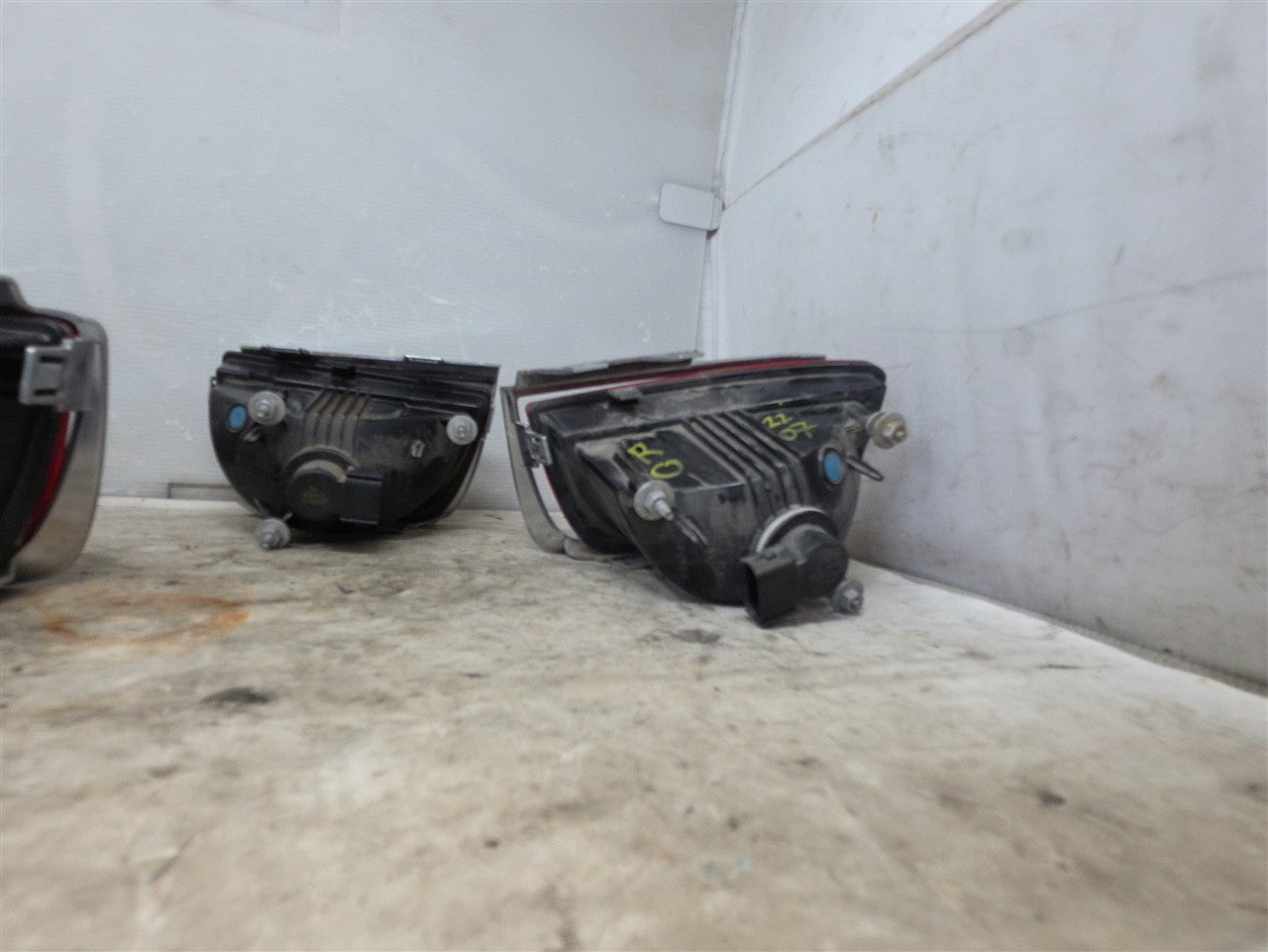 Used OEM 2010-2013 CAMARO TAIL LIGHT SET OF 4 RS WITH BEZELS DRIVER, actual item photo 13