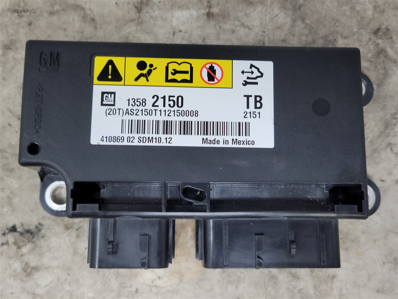 Used OEM 2010-2013 ALLURE CAMARO LACROSSE REGAL SAAB 9-5 SONIC SRS, actual item photo 1