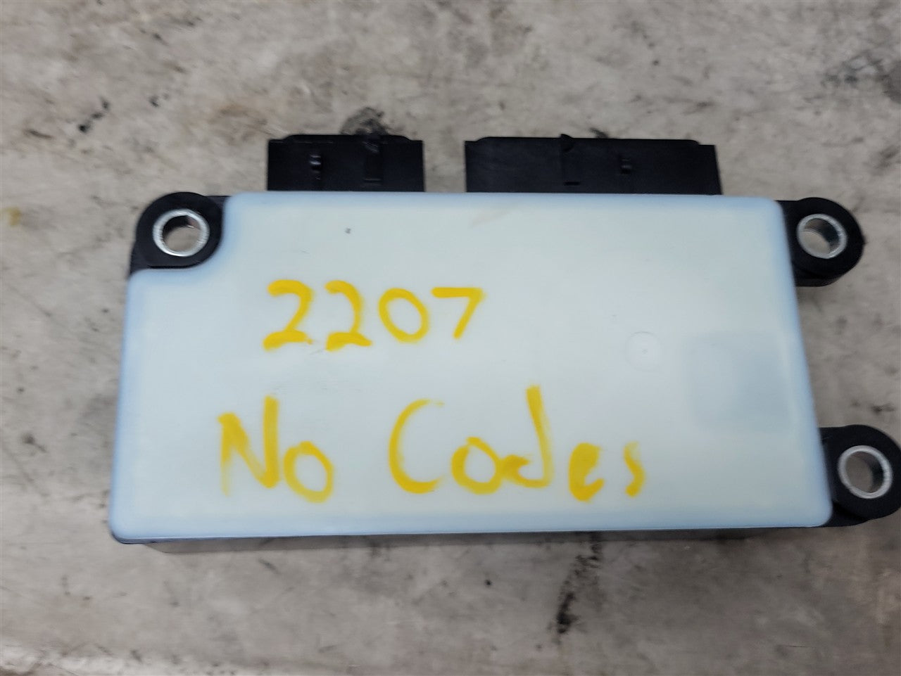 Used OEM 2010-2013 ALLURE CAMARO LACROSSE REGAL SAAB 9-5 SONIC SRS, actual item photo 7