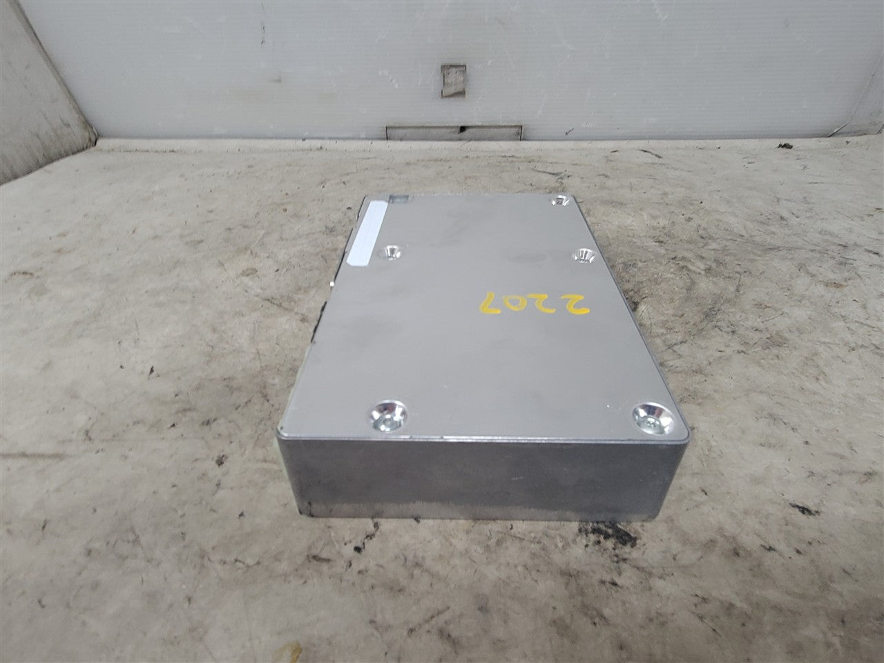 Used OEM 2012 CAMARO CRUZE ONSTAR COMMUNICATION MODULE CAMARO LH, actual item photo 10