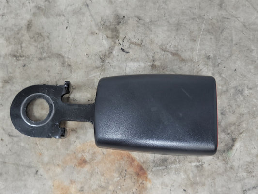 Used OEM 2010-2015 CAMARO REAR SEAT BELT BUCKLE PASSENGER RH OR, actual item photo 1