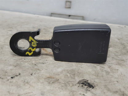 Used OEM 2010-2015 CAMARO REAR SEAT BELT BUCKLE PASSENGER RH DRIVER, actual item photo 6