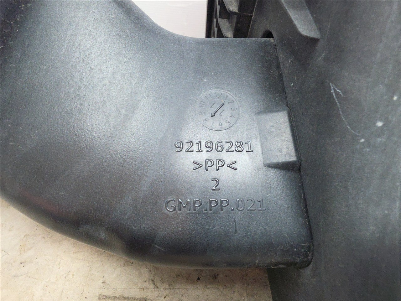 Used OEM 2010-2015 CAMARO AIR INTAKE BOX FILTER HOUSING SS WITH INLET, actual item photo 13