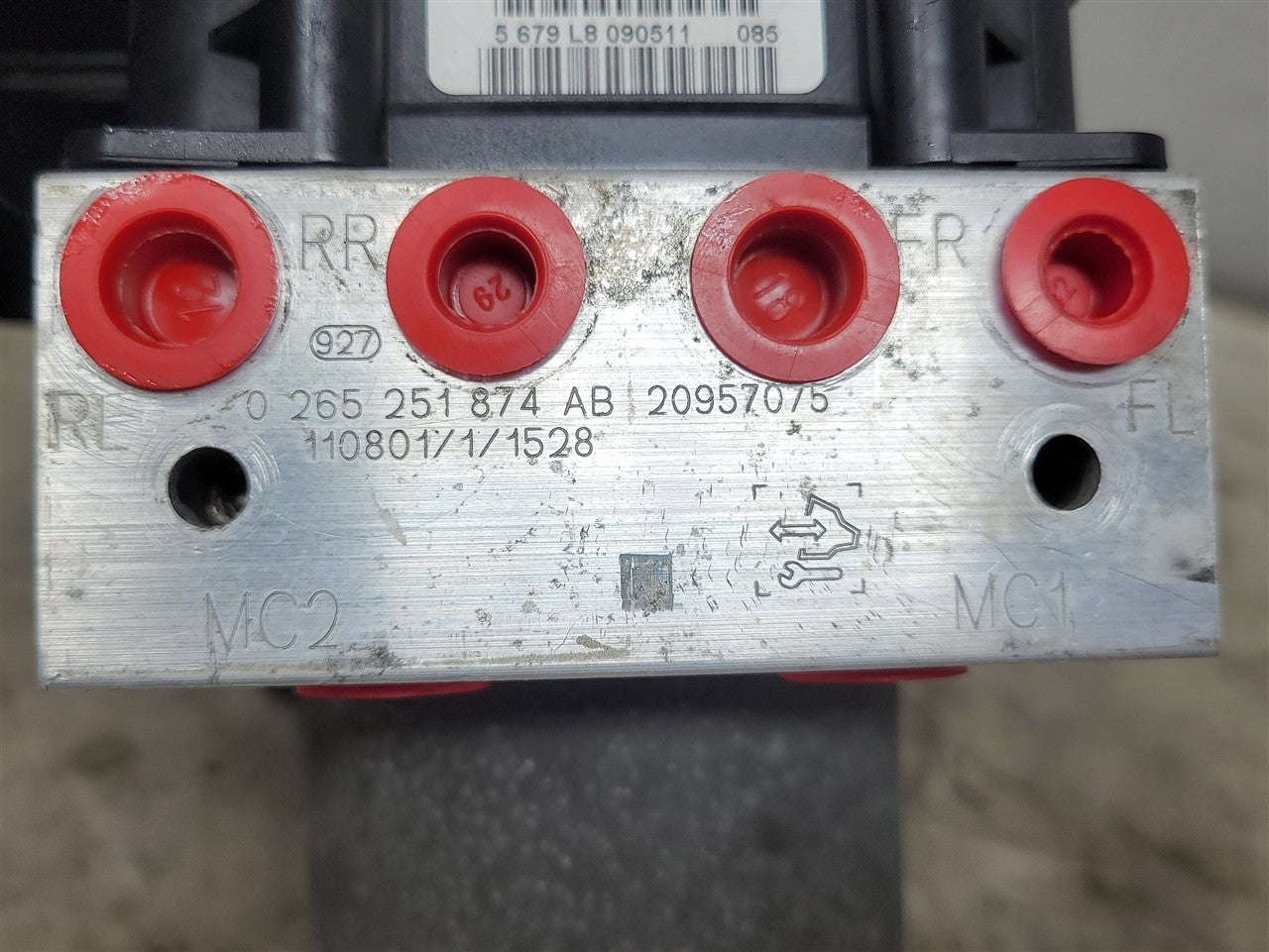 Used OEM 2012-2015 CAMARO ABS BRAKE PUMP AND MODULE 20957075, actual item photo 8