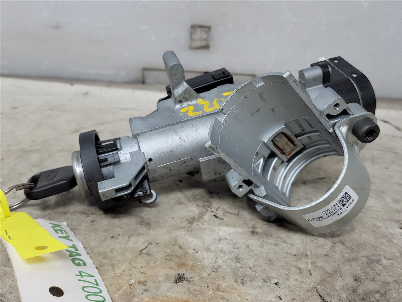 Used OEM 2010-2013 CAMARO IGNITION SWITCH LOCK HOUSING & MATCHING KEY, actual item photo 10