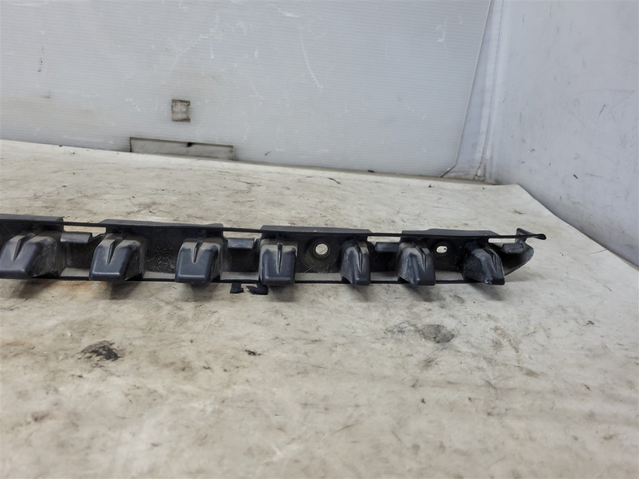 Used OEM 2010-2013 CAMARO REAR BUMPER GUIDE MOUNTING BRACKETS SET OF, actual item photo 13