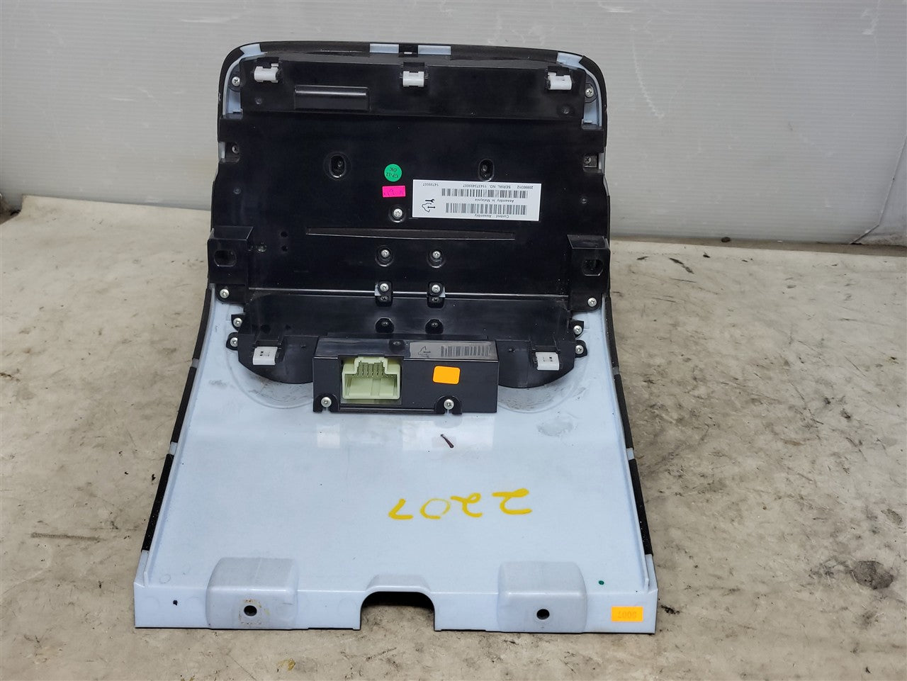 Used OEM 2010-2012 CAMARO RADIO & CONTROLS WITH HEATED SEAT SWITCHES, actual item photo 9