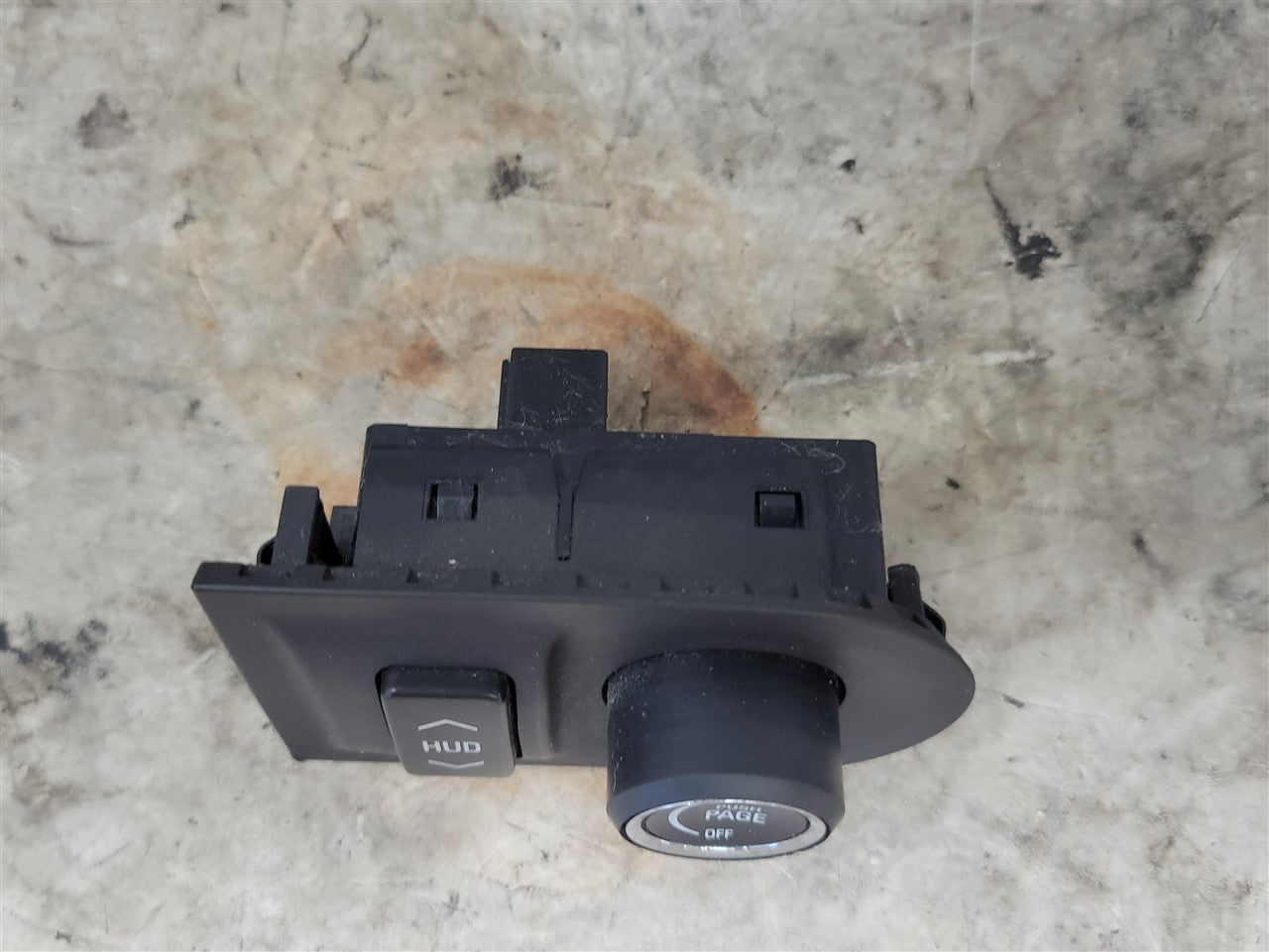 Used OEM 2011-2013 CAMARO HEADS UP DISPLAY WITH SWITCH AND TRIM, actual item photo 3