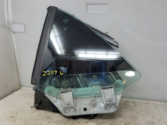 Used OEM 2011-2015 CAMARO CONVERTIBLE QUARTER GLASS WITH WINDOW MOTOR, actual item photo 1