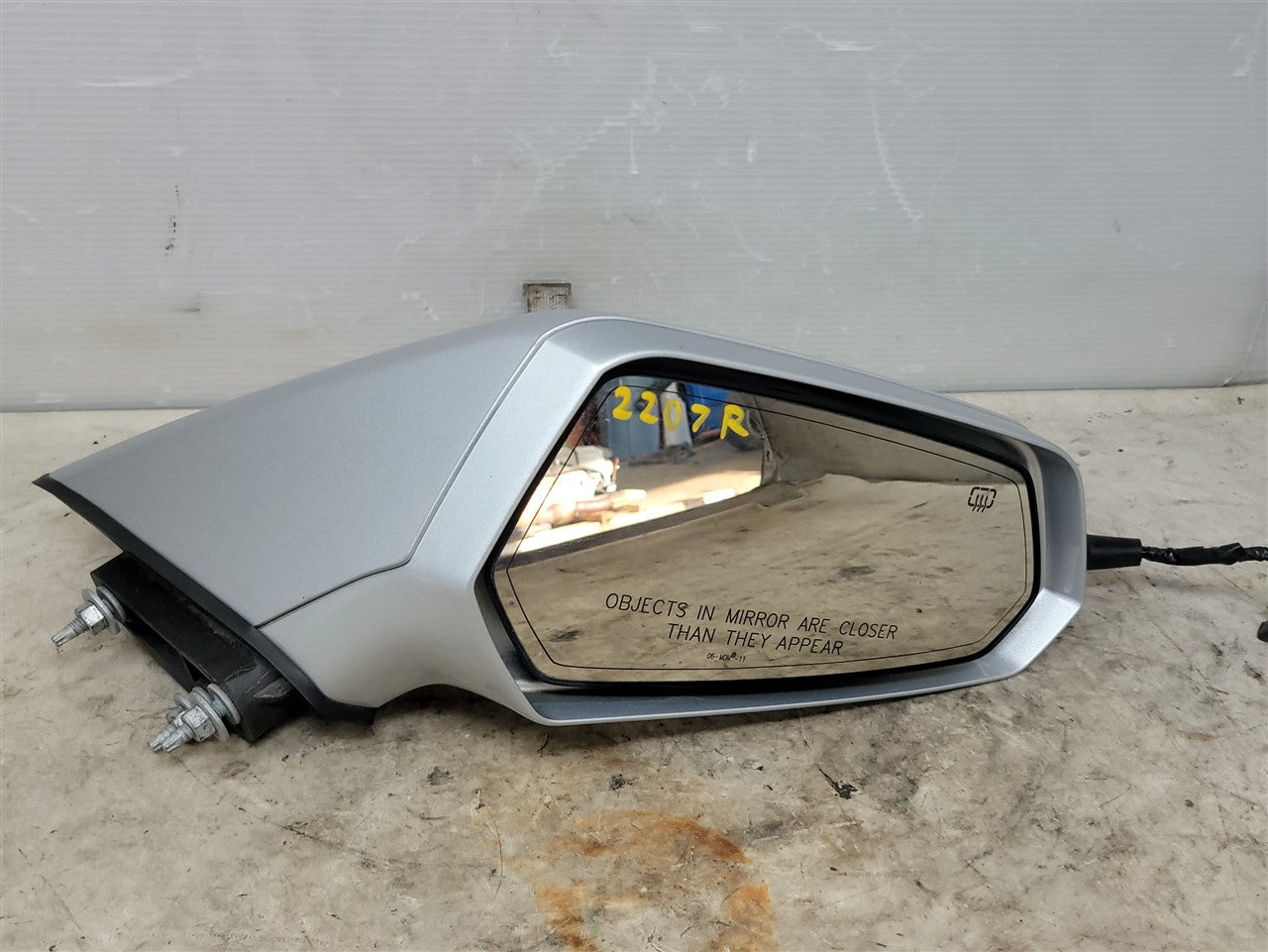 Used OEM 2010-2015 CAMARO SIDE VIEW MIRROR PASSENGER RH HEATED, actual item photo 1