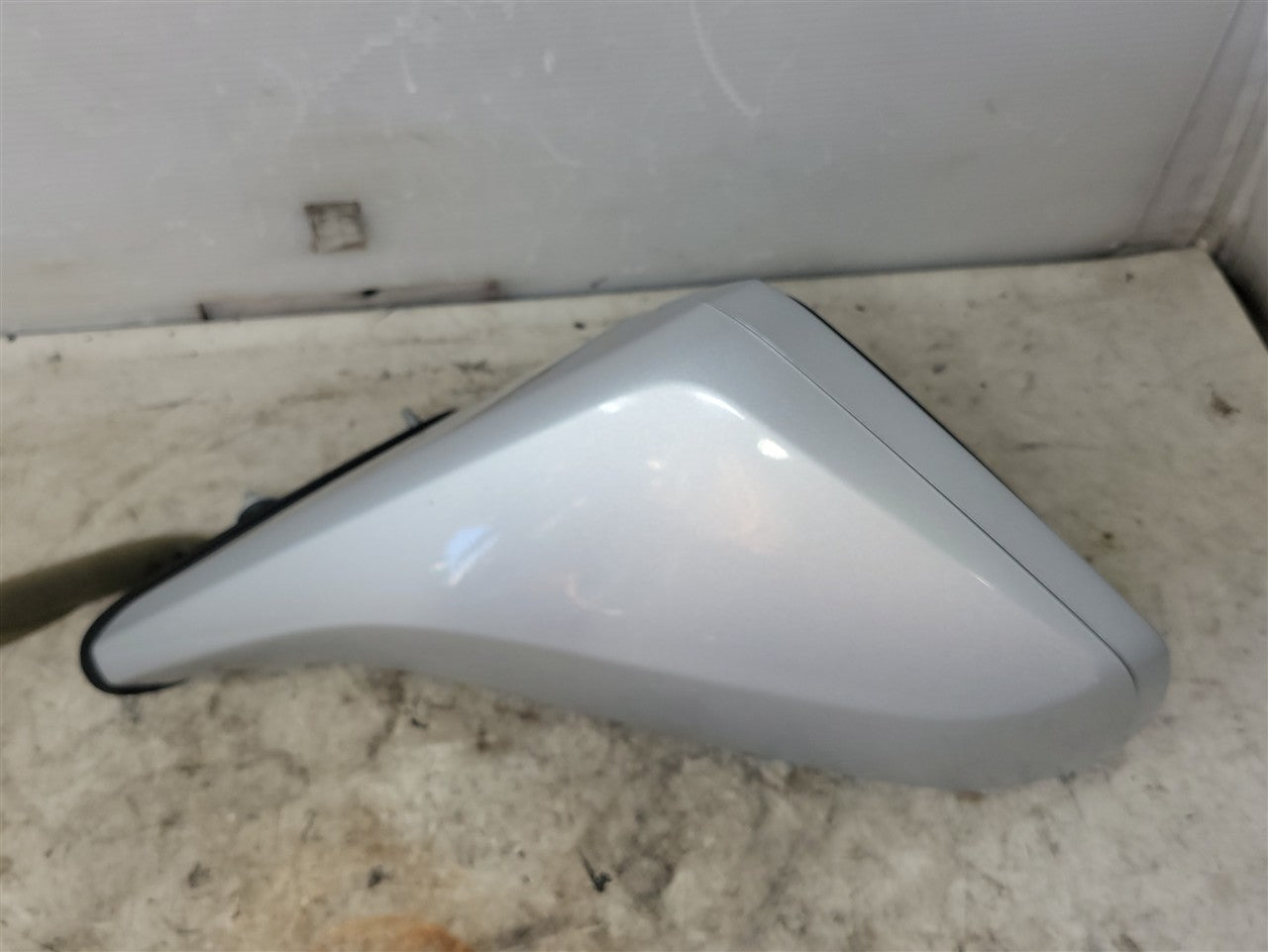 Used OEM 2010-2015 CAMARO SIDE VIEW MIRROR DRIVER LH HEATED SILVER, actual item photo 8