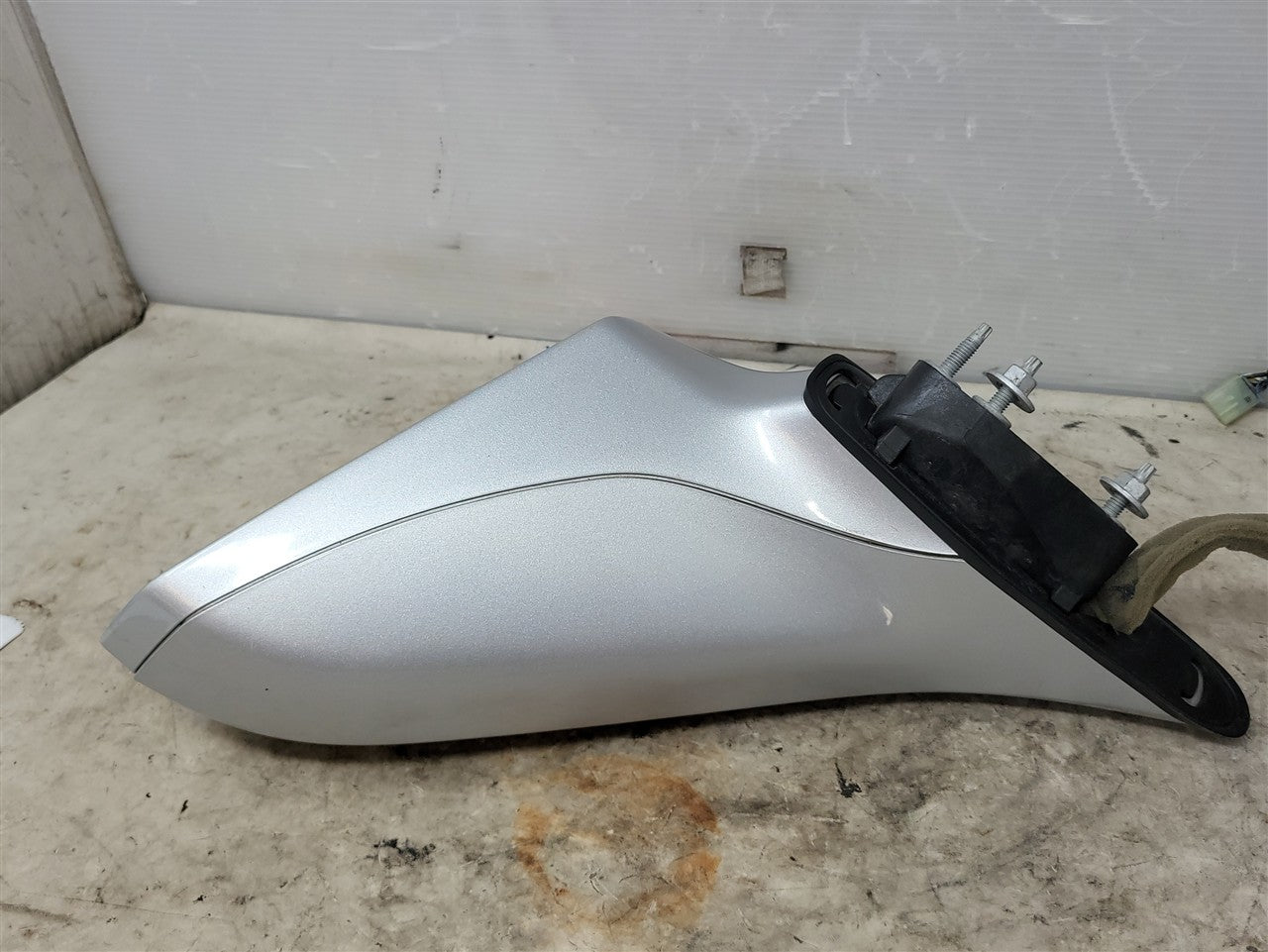 Used OEM 2010-2015 CAMARO SIDE VIEW MIRROR DRIVER LH HEATED SILVER, actual item photo 11