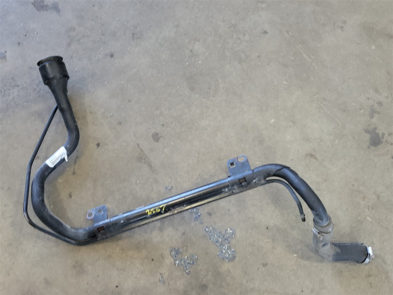 Used OEM 2010-2015 CAMARO FUEL FILLER NECK 22925350, actual item photo 1