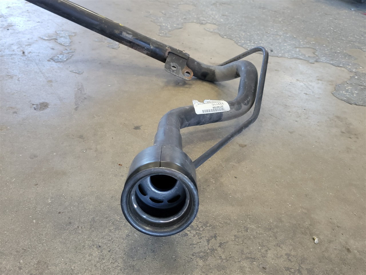 Used OEM 2010-2015 CAMARO FUEL FILLER NECK 22925350, actual item photo 6