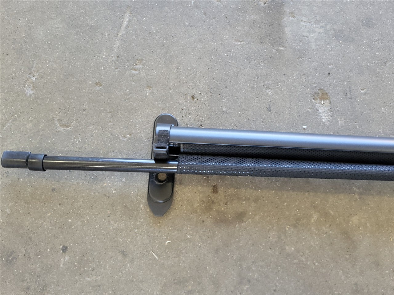 Used OEM 2011-2015 CAMARO CONVERTIBLE TRUNK LUGGAGE SHADE COVER TRIM, actual item photo 2