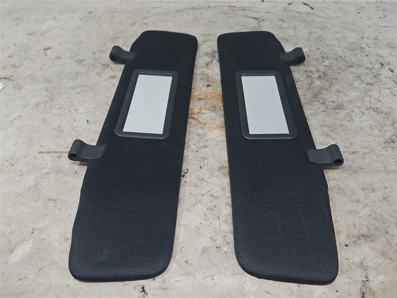 Used OEM 2011-2015 CAMARO CONVERTIBLE SUN VISORS PAIR DRIVER LH, actual item photo 4