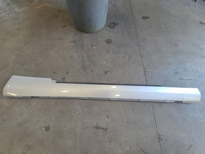Used OEM 2010-2013 CAMARO ROCKER PANEL MOLDING RH PASSENGER SILVER, actual item photo 1