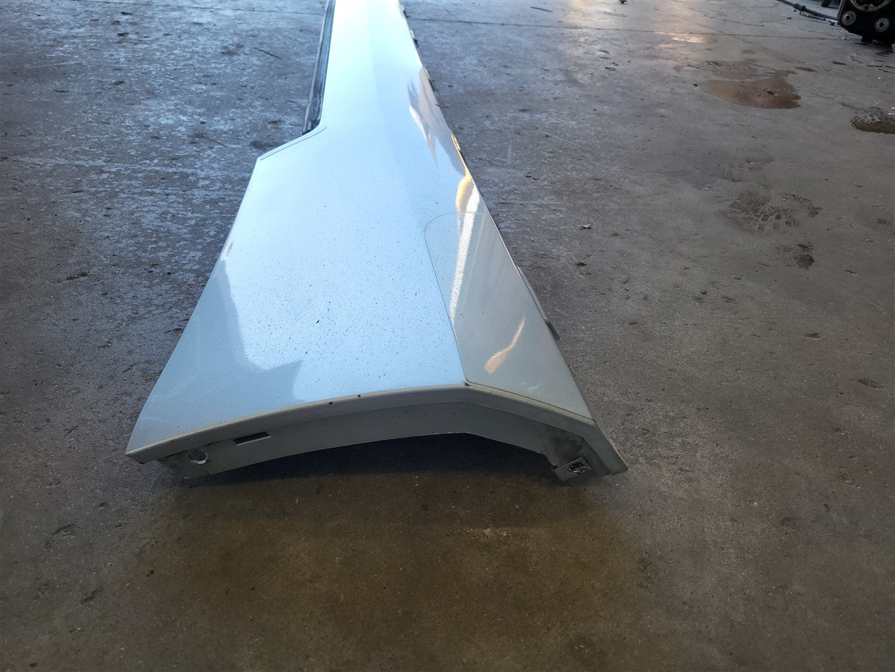 Used OEM 2010-2013 CAMARO ROCKER PANEL MOLDING RH PASSENGER SILVER, actual item photo 9