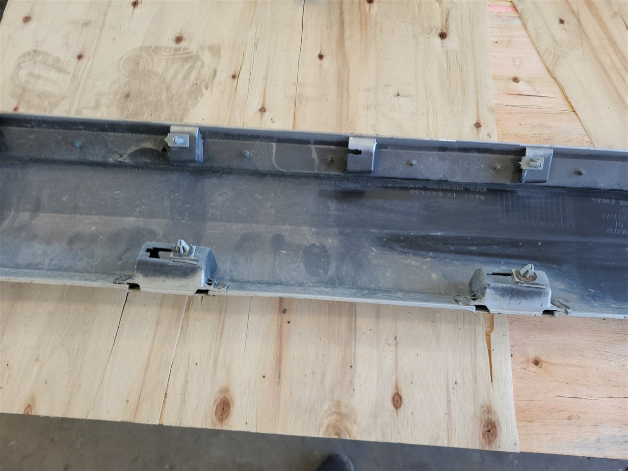 Used OEM 2010-2013 CAMARO ROCKER PANEL MOLDING RH PASSENGER SILVER, actual item photo 14