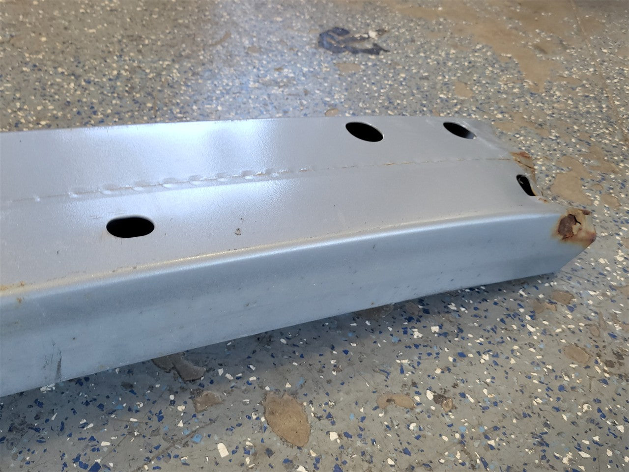 Used OEM 2010-2015 CAMARO FRONT BUMPER REBAR REINFORCEMENT, actual item photo 10