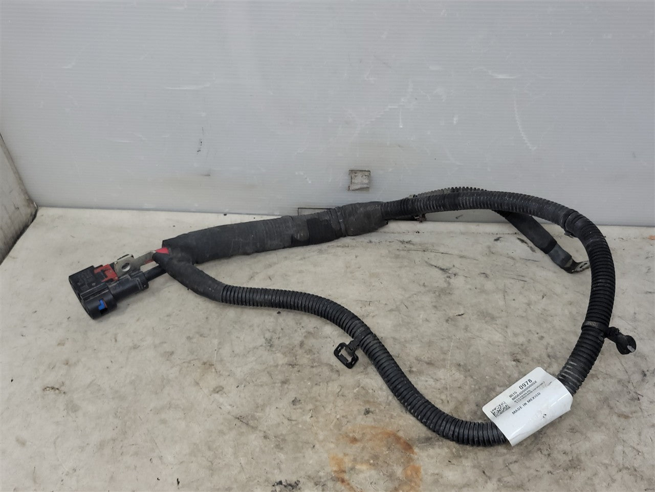 Used OEM 2019-2025 SIERRA SILVERADO POWER STEERING TO BATTERY WIRING, actual item photo 1