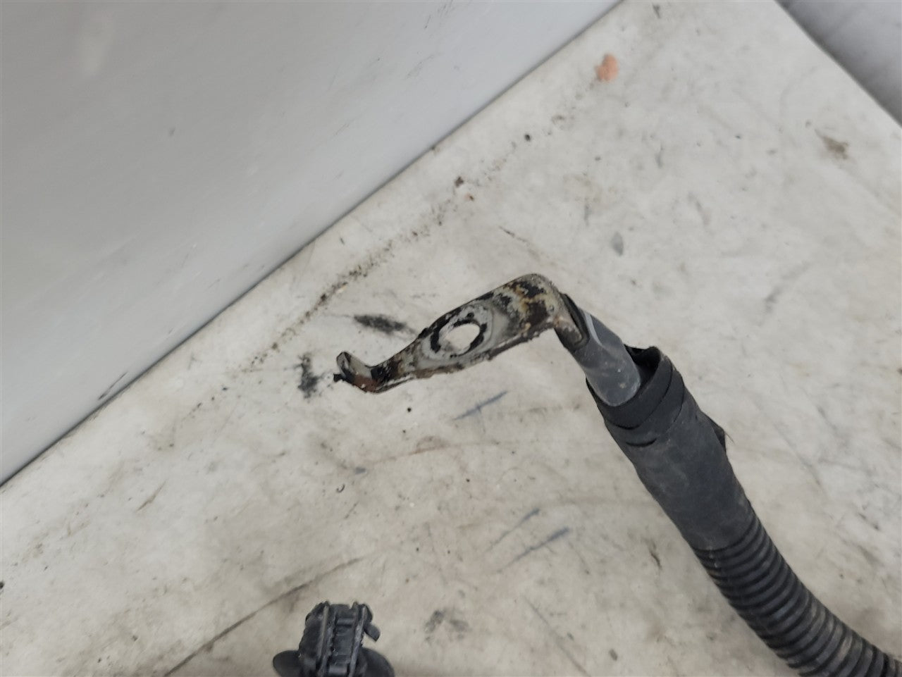 Used OEM 2019-2025 SIERRA SILVERADO POWER STEERING TO BATTERY WIRING, actual item photo 14