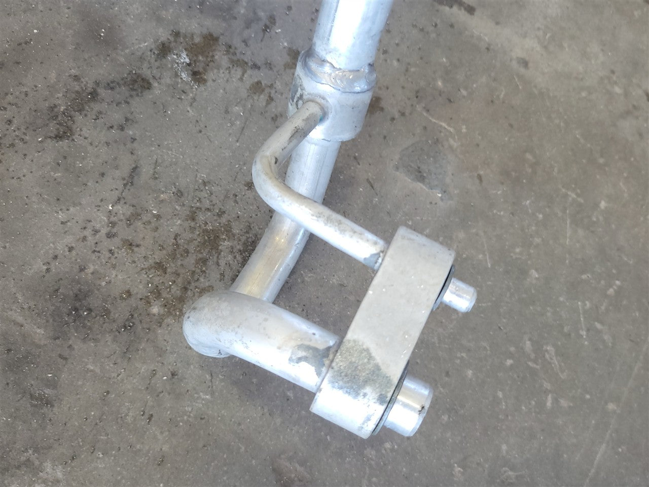 Used OEM 2019-2026 SIERRA SILVERADO AC LINES HOSES MANIFOLD 3 PIECES, actual item photo 3