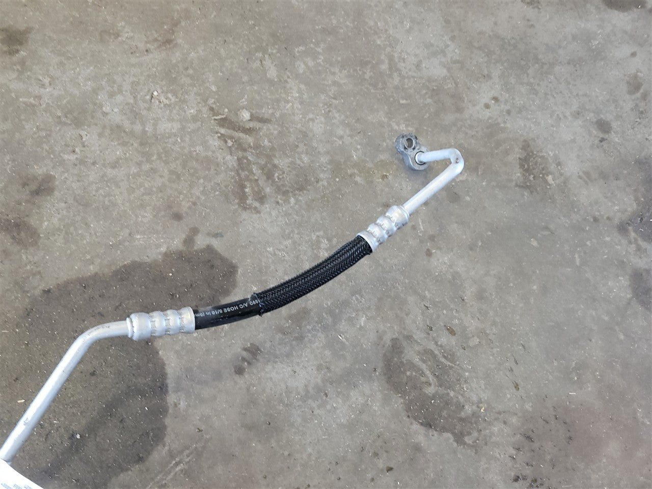 Used OEM 2019-2026 SIERRA SILVERADO AC LINES HOSES MANIFOLD 3 PIECES, actual item photo 5