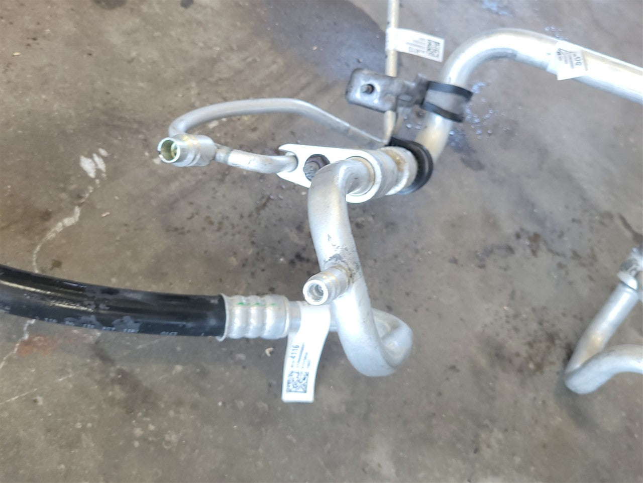 Used OEM 2019-2026 SIERRA SILVERADO AC LINES HOSES MANIFOLD 3 PIECES, actual item photo 7