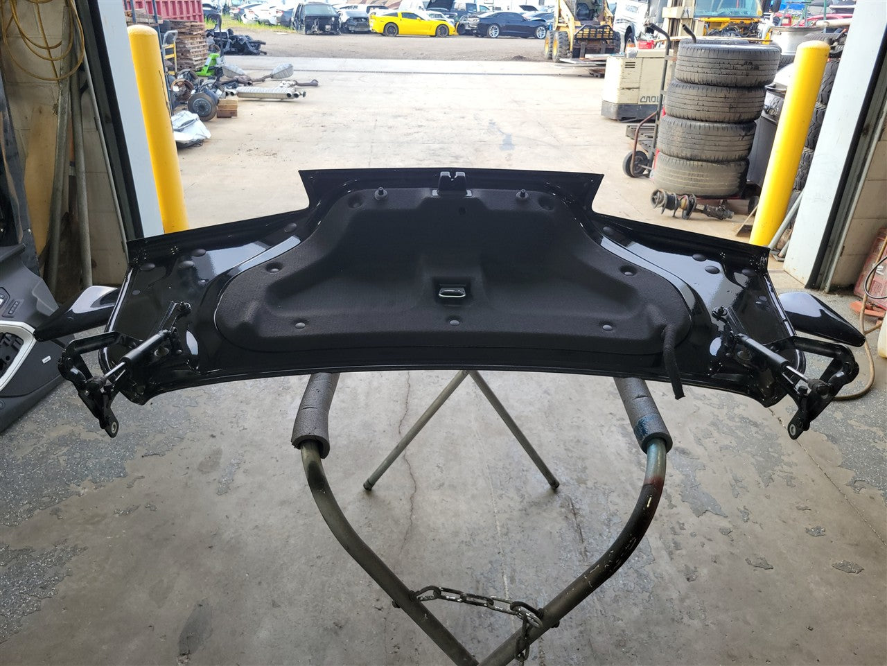 Used OEM 2016-2024 CAMARO DECKLID WITH SS SPOILER BLACK, actual item photo 10
