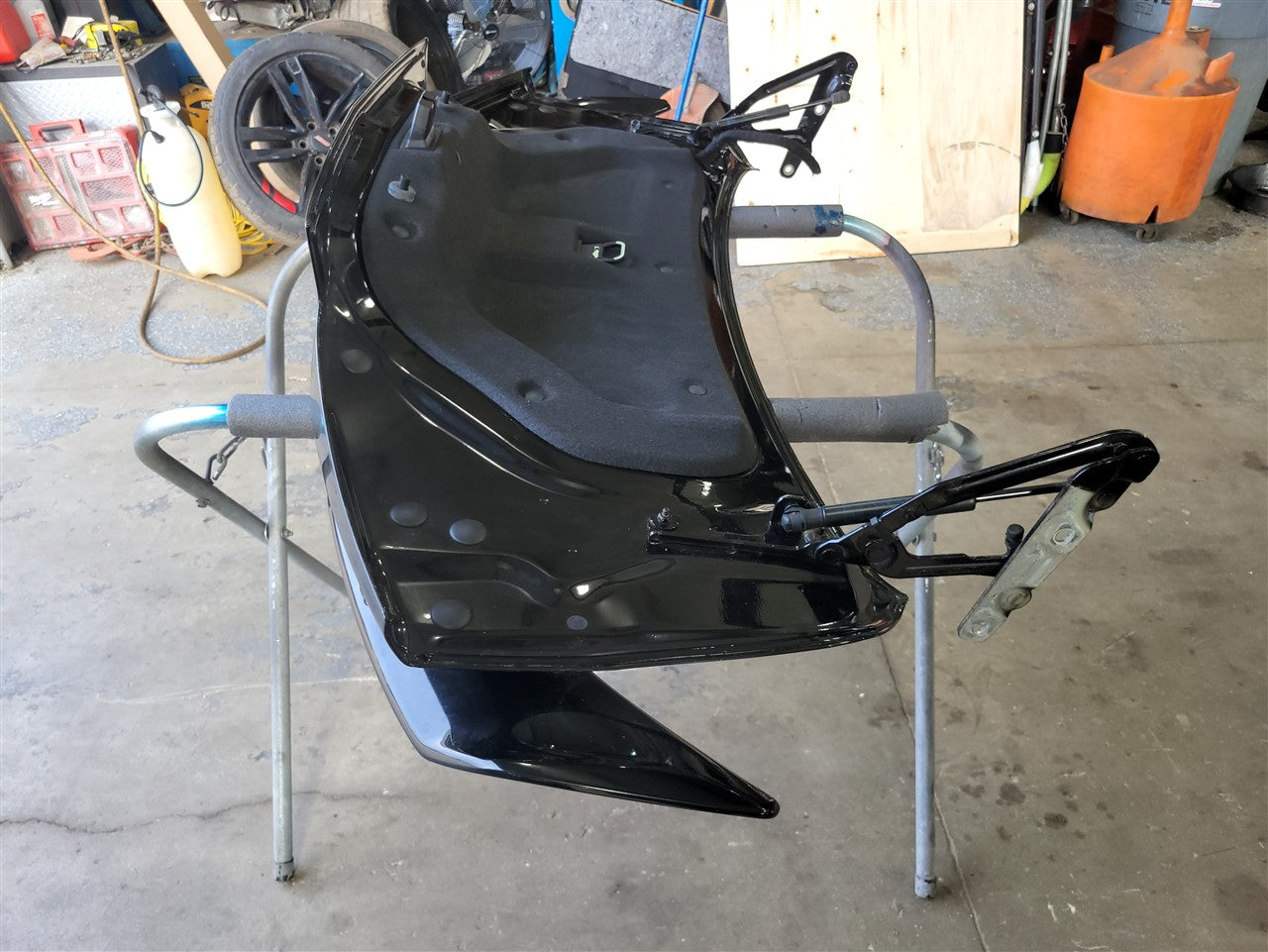 Used OEM 2016-2024 CAMARO DECKLID WITH SS SPOILER BLACK, actual item photo 16