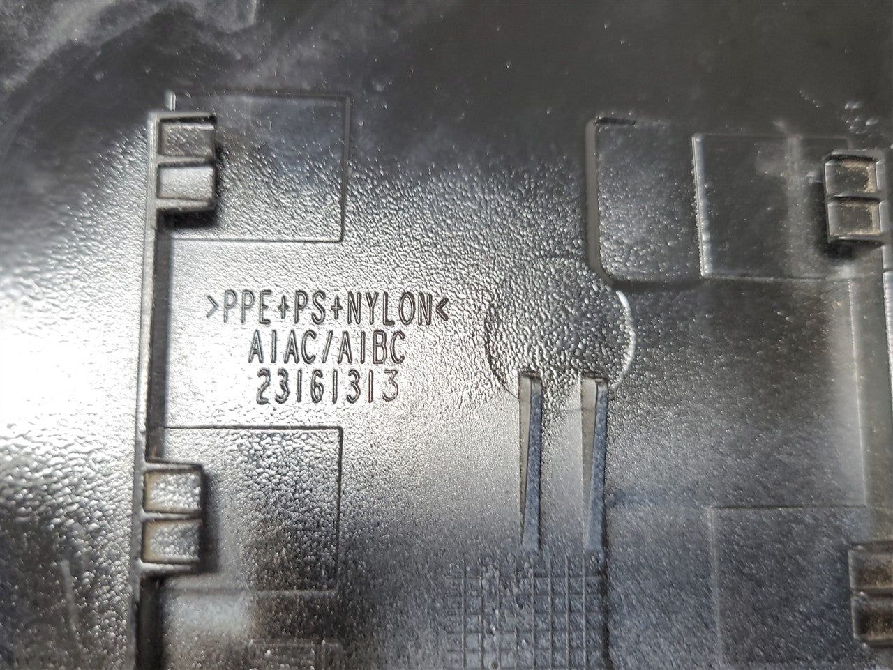 Used OEM 2016-2024 CAMARO GAS TANK FUEL FILLER DOOR BLACK GBA, actual item photo 8